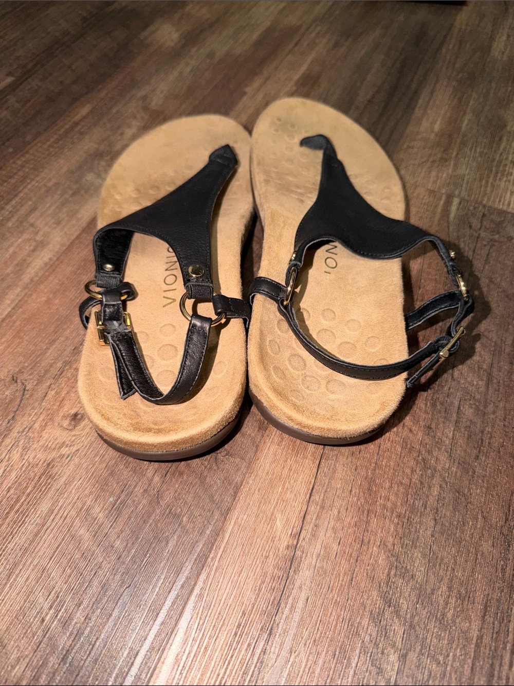 Vionic Kirra Black Thong sandals sz 8.5 wide - Picture 2 of 4